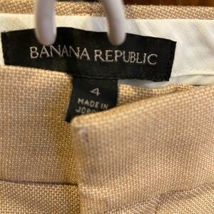 Banana Republic Beige Logan pants- Size 4